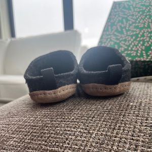 Women's Wool Slippers